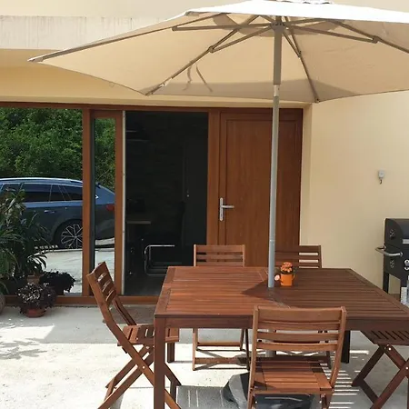 Apartma Claudia *