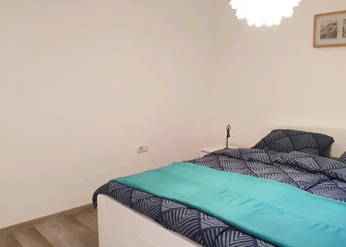 Apartma Claudia ピフカ